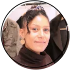 photo d'une membre de l'équipe de la Ressourcerie