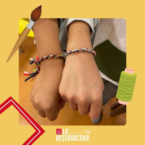 des bracelet fait avec du réemploi