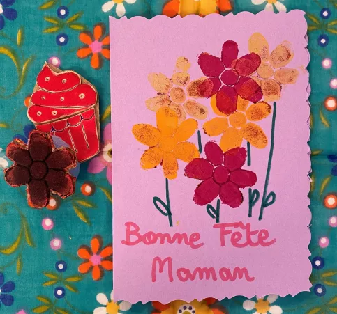 Atelier de carte de fête des mères